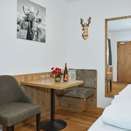Gasthaus Ulrichshoegl Piding Buitenkant foto